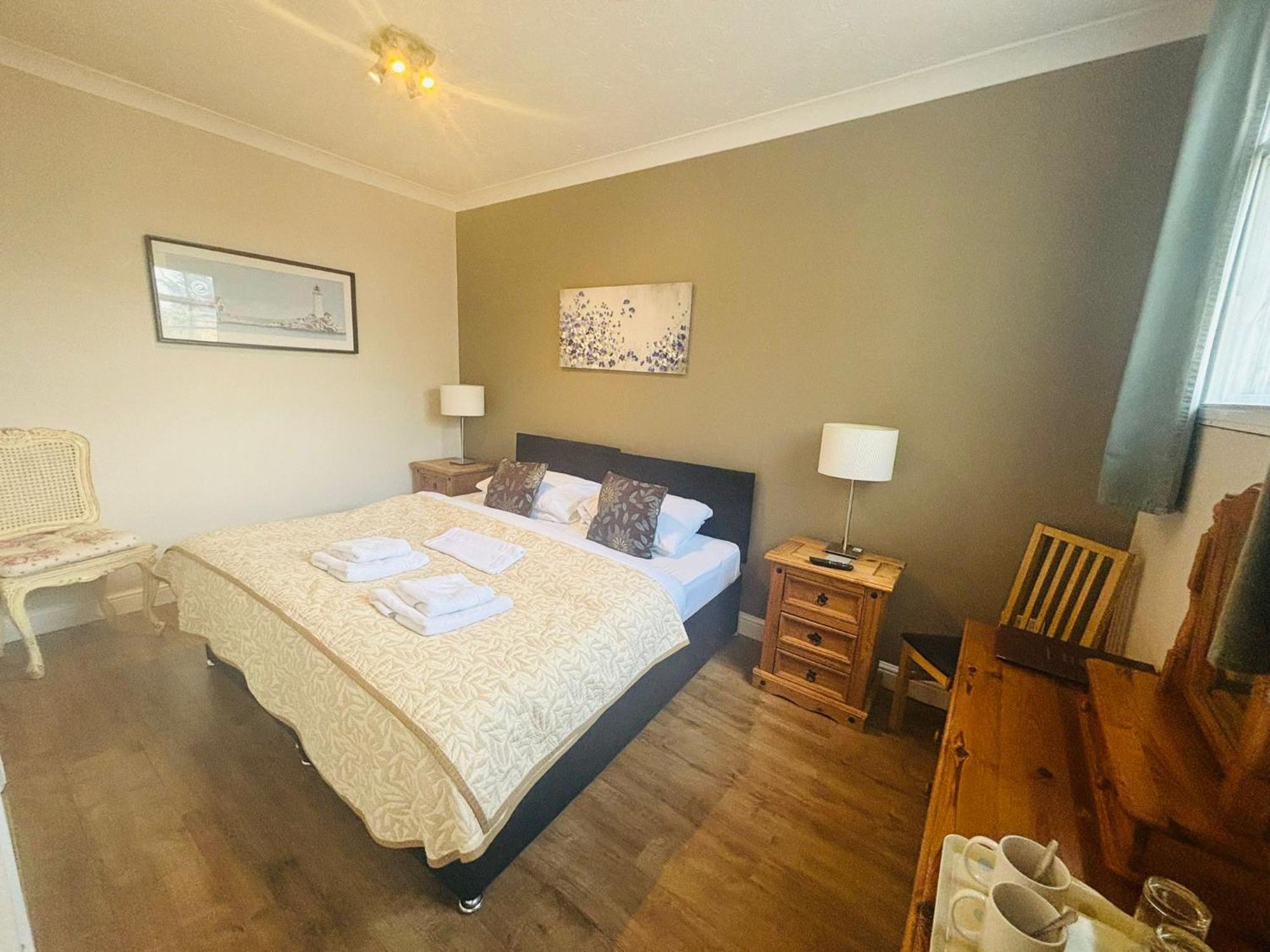 Longs Hotel & Inn Woburn Esterno foto